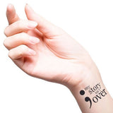 Tatouage temporaire citation My story isn't over 5cm