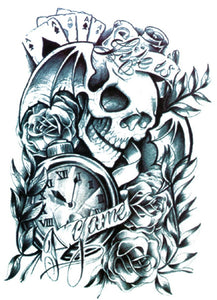 Grand tatouage crâne "life is a game"